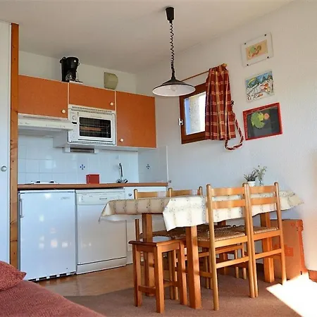 2 Pieces Avec Balcon Et Parking A Font-romeu - Fr-1-580-30 Font-Romeu-Odeillo-Via